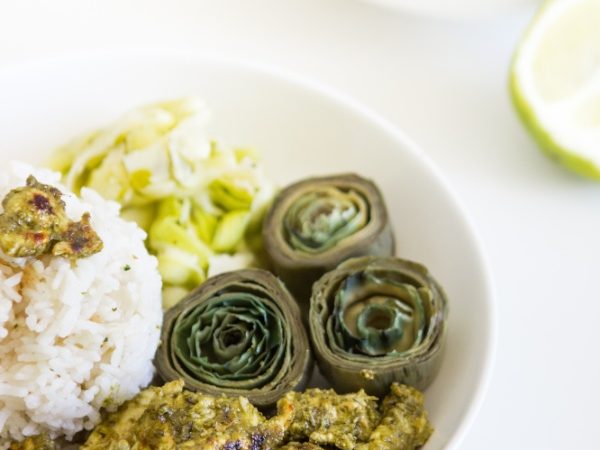 poulet mariné au pesto-artichaut-tagliatelles de courgettes