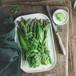 Poêlée d’asperges verte au beurre d’ail des ours